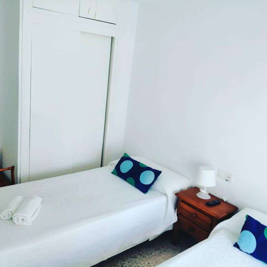 Hostal La Parada Hotel Huelva Luaran gambar