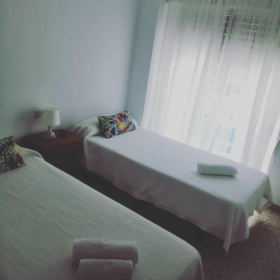 Hostal La Parada Hotel Huelva Luaran gambar