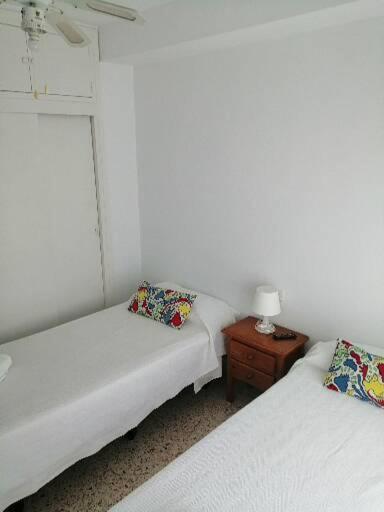 Hostal La Parada Hotel Huelva Luaran gambar